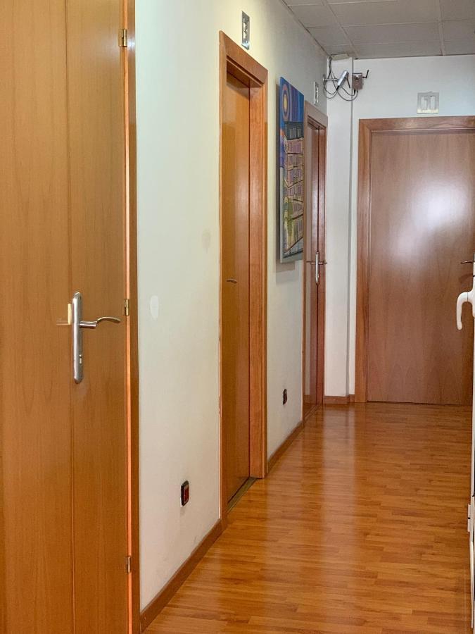 호스탈 마드라조 호텔 바르셀로나 외부 사진